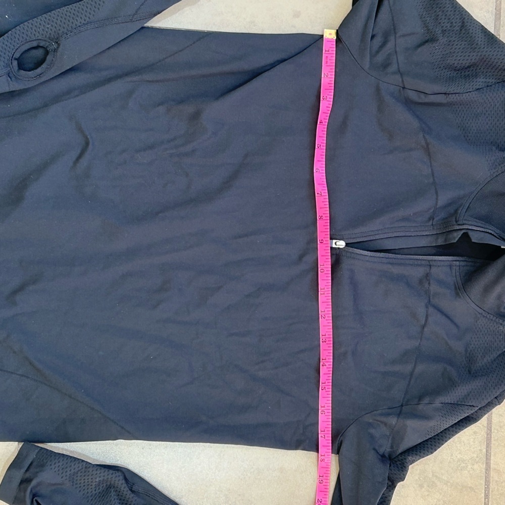 GAP Black Long-Sleeve Active Top Sz L - Picture 9 of 10